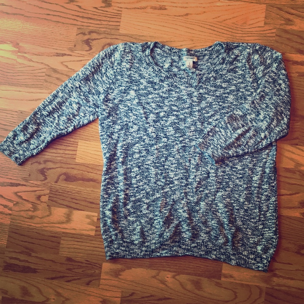 Old navy sweater